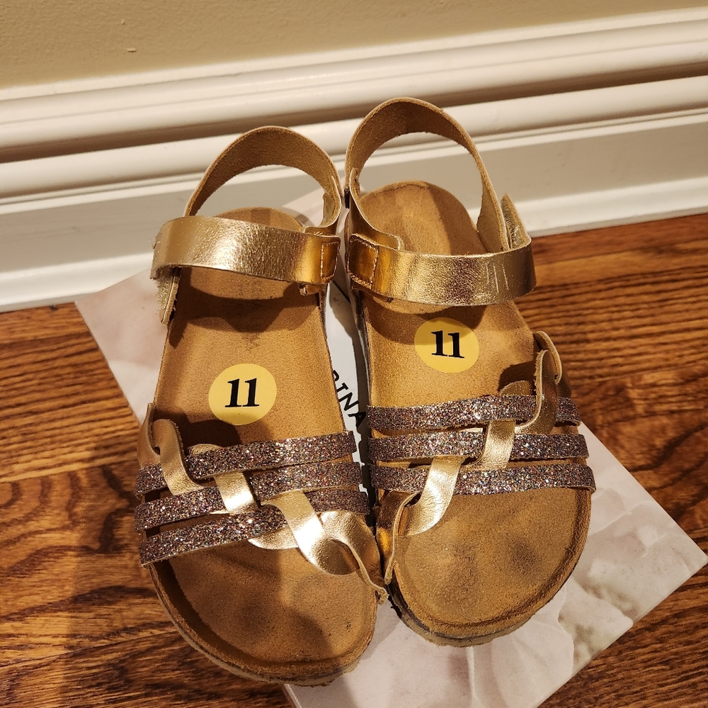 Girls sandals size 11